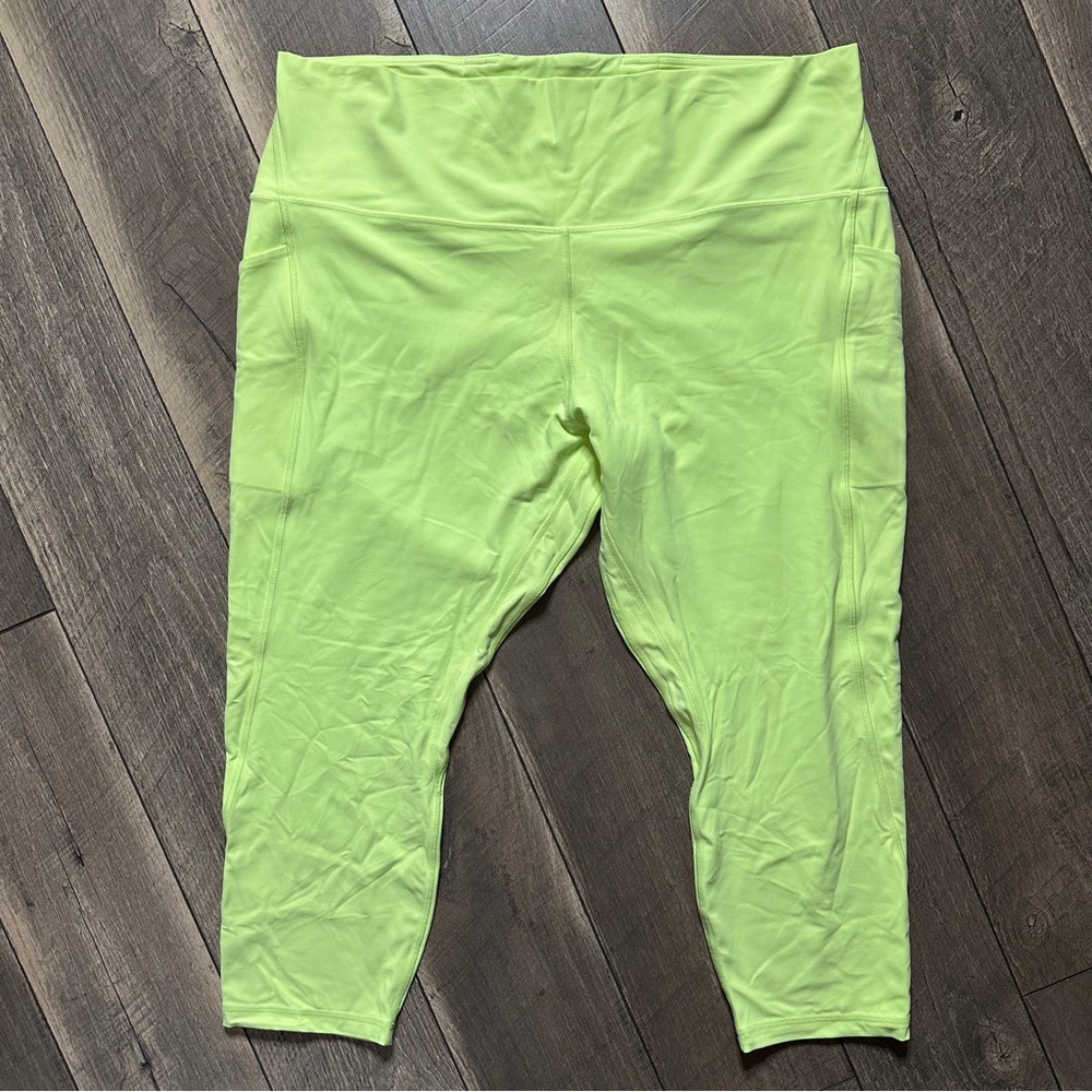 Lululemon Align High-Rise Crop with Pockets 23"